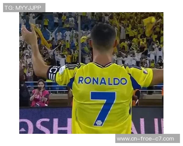 沙特联：利雅得成功2-1反转费哈，C罗双响+补时第14分钟点射绝杀